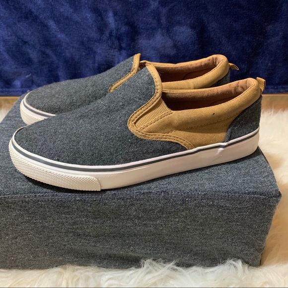 🦙4 for $20 Old Navy CLASSIC SLIP ON Charcol Gray - Picture 3 of 6
